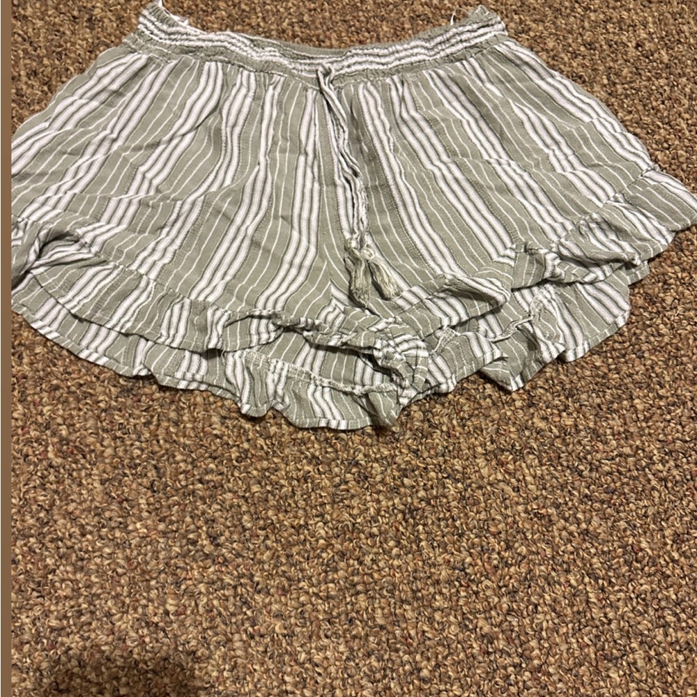 Cute hollister shorts